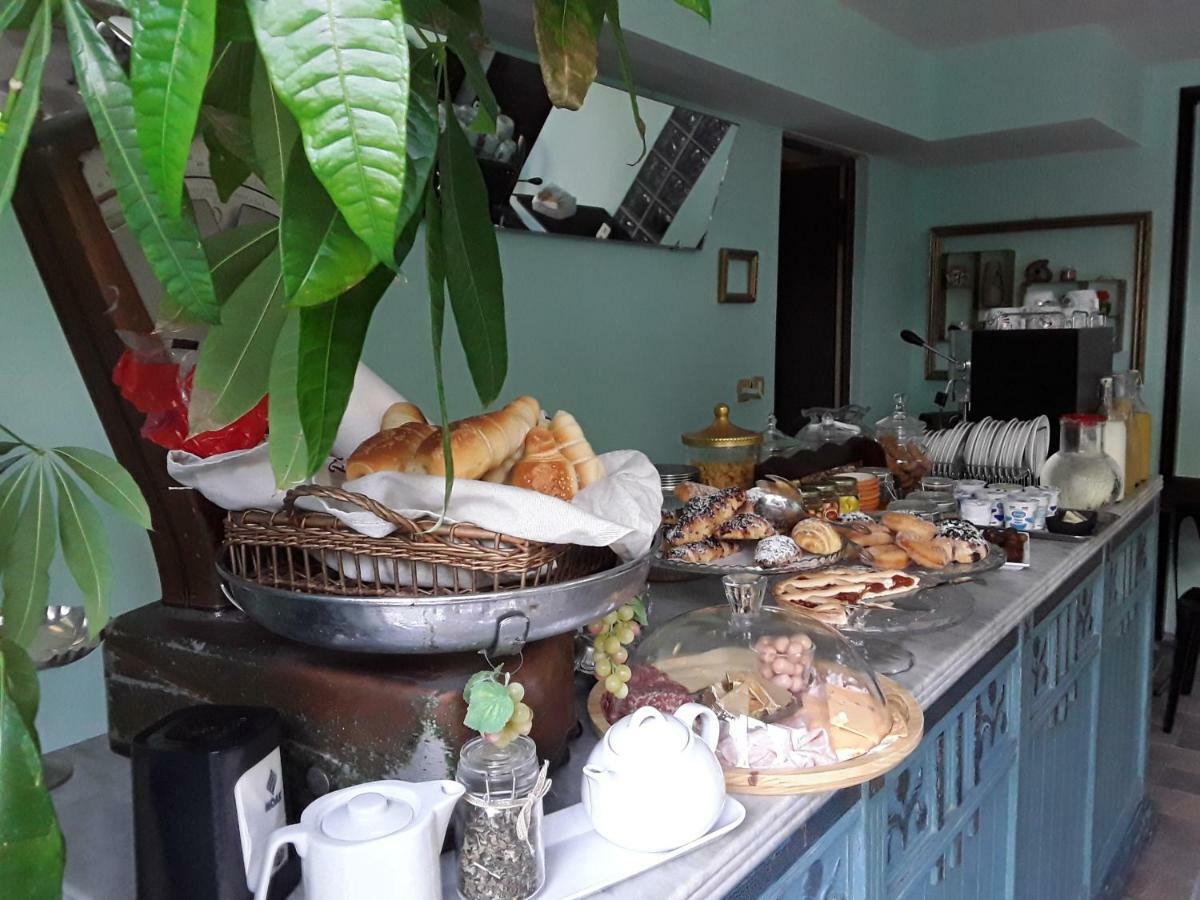 Etna Petit Relais Bed & Breakfast Nicolosi Exterior photo